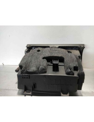 GUANTERA MERCEDES-BENZ CLASE B (BM 245) - 267626