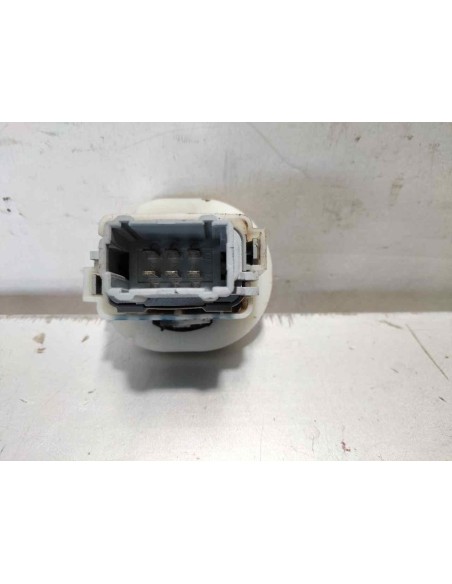 MANDO ELEVALUNAS DELANTERO DERECHO RENAULT MEGANE II CLASSIC BERLINA - 267846