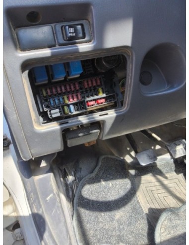 CAJA RELES / FUSIBLES NISSAN PICKUP (D22) - 267739