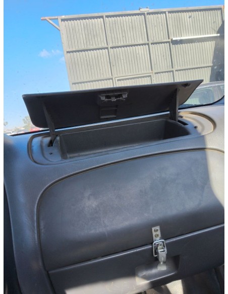 GUANTERA NISSAN PICKUP (D22) - 267724