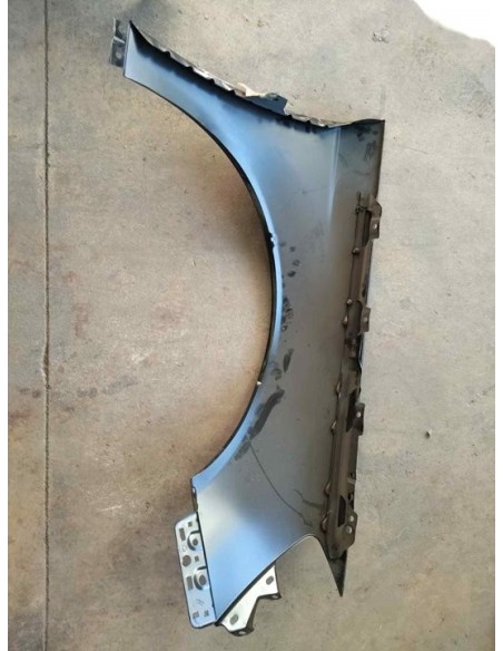 ALETA DELANTERA IZQUIERDA VOLKSWAGEN PASSAT BERLINA (3C2) - 267861