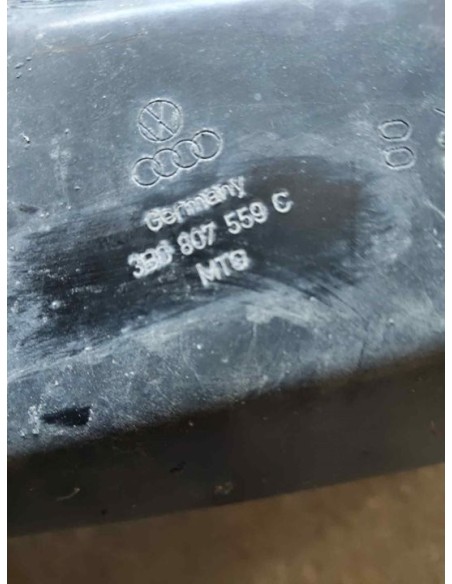 REFUERZO PARAGOLPES DELANTERO VOLKSWAGEN PASSAT BERLINA (3B3) - 264910