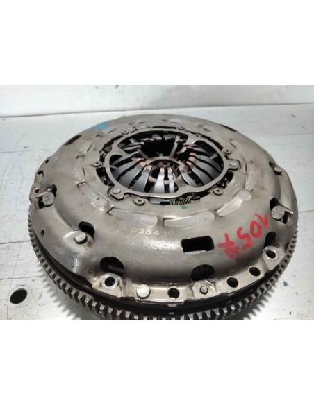 KIT EMBRAGUE VOLKSWAGEN PASSAT VARIANT (3C5) - 265270