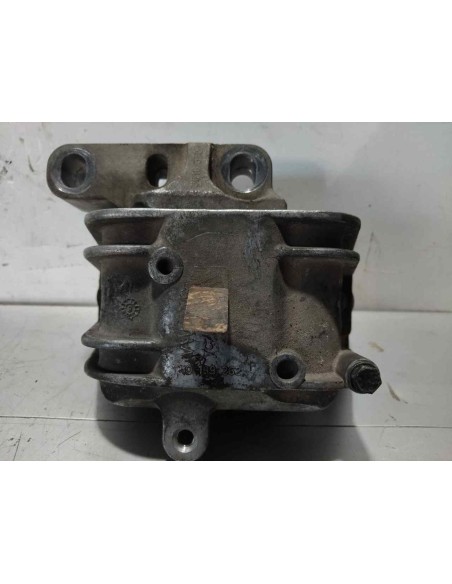 SOPORTE MOTOR VOLKSWAGEN PASSAT VARIANT (3C5) - 265240