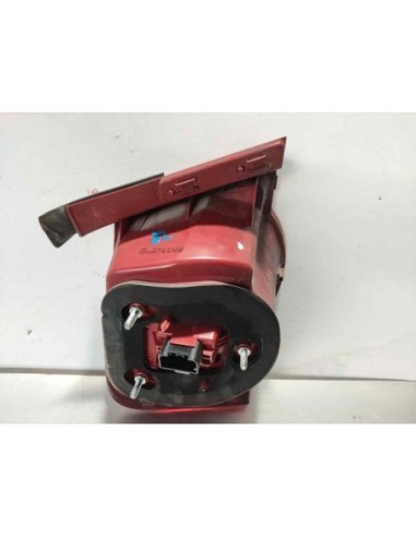 PILOTO TRASERO DERECHO VOLKSWAGEN PASSAT...