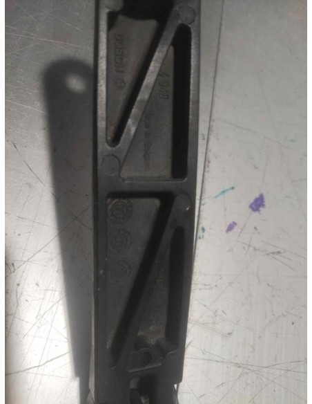 BRAZO LIMPIA DELANTERO IZQUIERDO VOLKSWAGEN PASSAT VARIANT (3C5) - 265246