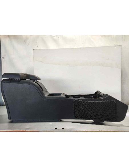 APOYABRAZOS CENTRAL MERCEDES-BENZ CLASE B (BM 245) - 268372