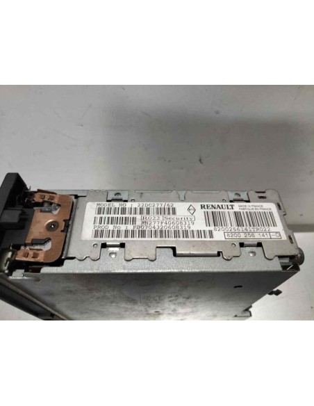 SISTEMA AUDIO / RADIO CD RENAULT MEGANE II BERLINA 5P - 214530