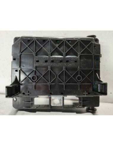 CAJA RELES / FUSIBLES CITROEN XSARA PICASSO -...