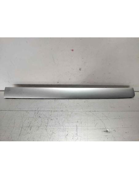 MOLDURA VOLKSWAGEN PASSAT BERLINA (362) - 268754