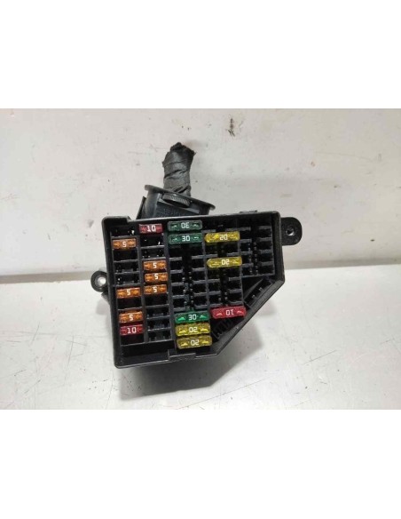 CAJA RELES / FUSIBLES VOLKSWAGEN PASSAT VARIANT (3C5) - 262588