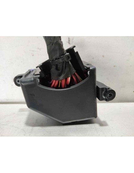 CAJA RELES / FUSIBLES VOLKSWAGEN PASSAT VARIANT (3C5) - 262588