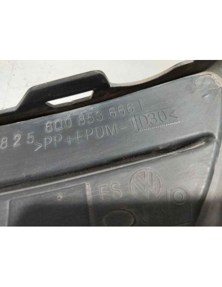 REJILLA PARAGOLPES DERECHA VOLKSWAGEN POLO IV (9N3) - 268764