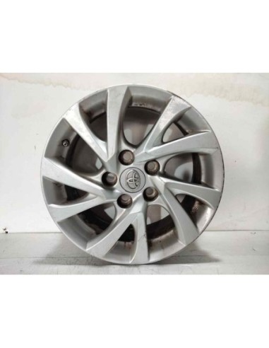 LLANTA TOYOTA AURIS (E18) - 268904