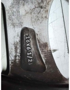 LLANTA TOYOTA AURIS (E18) - 268904 2