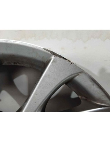 LLANTA TOYOTA AURIS (E18) - 268904