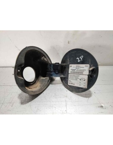 TAPA EXTERIOR COMBUSTIBLE VOLKSWAGEN PASSAT...