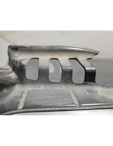 REJILLA DELANTERA AUDI A4 BERLINA (8E) - 237939