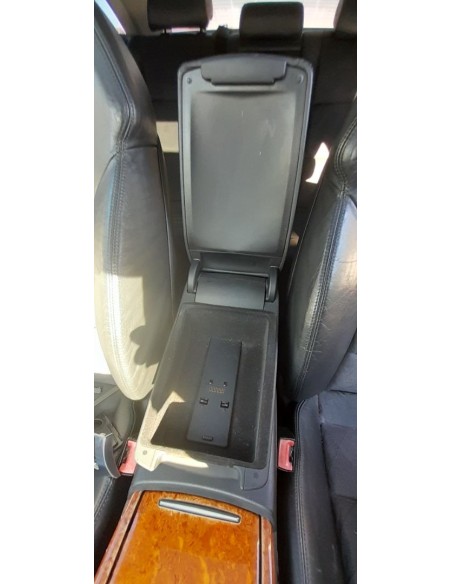 APOYABRAZOS CENTRAL AUDI A6 BERLINA (4F2) - 268057