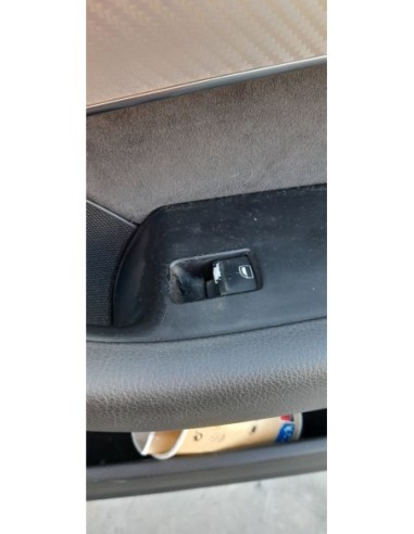 MANDO ELEVALUNAS DELANTERO DERECHO AUDI A6...