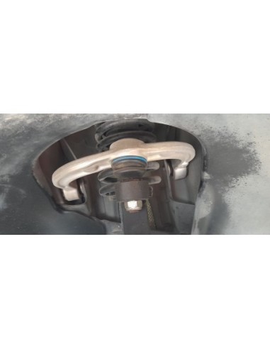 BRAZO SUSPENSION SUPERIOR DELANTERO DERECHO...