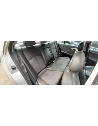 ASIENTOS TRASEROS MERCEDES-BENZ CLASE E (BM...