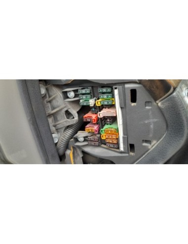 CAJA RELES / FUSIBLES MERCEDES-BENZ CLASE E (BM...