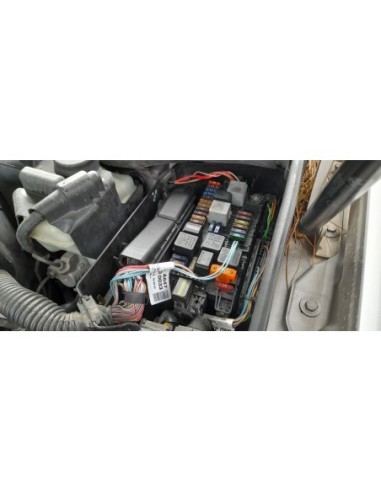 CAJA RELES / FUSIBLES MERCEDES-BENZ CLASE E (BM...