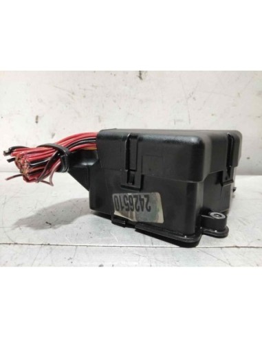 CAJA RELES / FUSIBLES AUDI A4 BERLINA (8E) -...