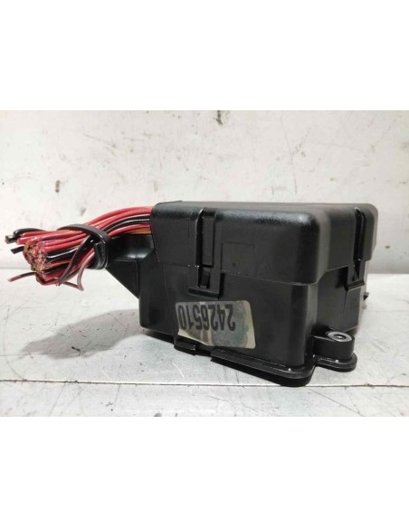 CAJA RELES / FUSIBLES AUDI A4 BERLINA (8E) - 145493