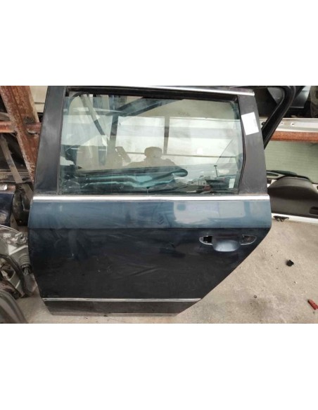 PUERTA TRASERA IZQUIERDA VOLKSWAGEN PASSAT VARIANT (3C5) - 218549