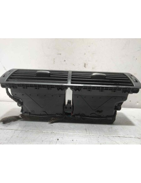 REJILLA AIREADORA AUDI A4 BERLINA (8E) - 269010