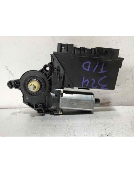 MOTOR ELEVALUNAS TRASERO DERECHO AUDI A4 BERLINA (8E) - 269843