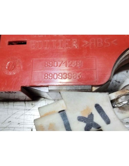 LUZ DE FRENO PEUGEOT PARTNER TEPEE - 270103