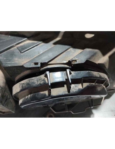 FARO IZQUIERDO VOLKSWAGEN PASSAT BERLINA (3C2) - 263067