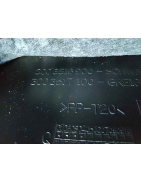 GUARNECIDO PUERTA DELANTERA IZQUIERDA MERCEDES-BENZ CLASE A (BM 176) - 251112