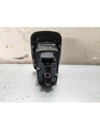 MANDO ELEVALUNAS TRASERO DERECHO MERCEDES-BENZ...