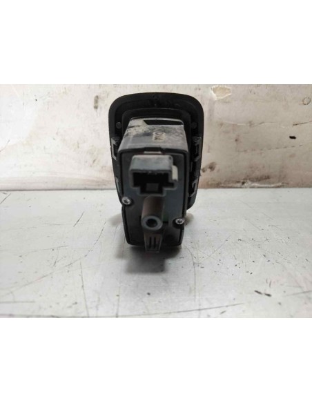 MANDO ELEVALUNAS TRASERO IZQUIERDO MERCEDES-BENZ CLASE B (BM 245) - 267587