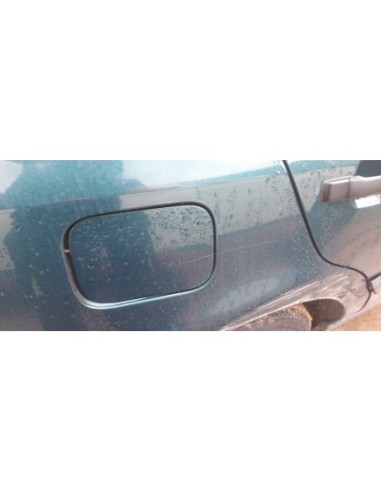 TAPA EXTERIOR COMBUSTIBLE VOLKSWAGEN GOLF III...