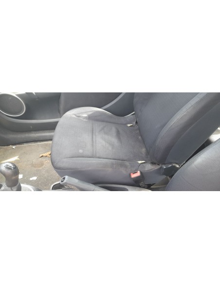 ASIENTO DELANTERO DERECHO RENAULT CLIO III - 270540