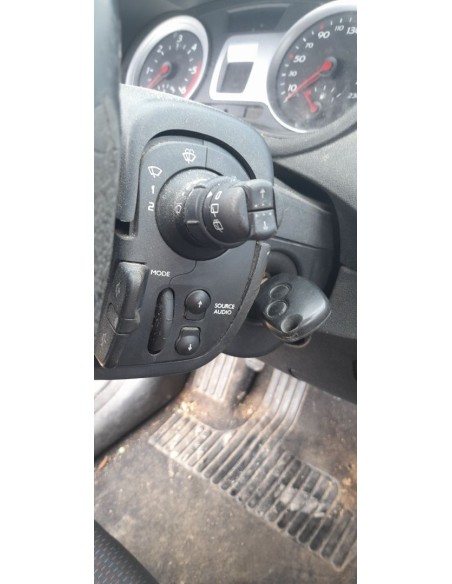 MANDO MULTIFUNCION RENAULT CLIO III - 270549