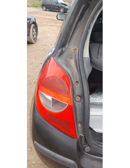 PILOTO TRASERO IZQUIERDO RENAULT CLIO III - 270588