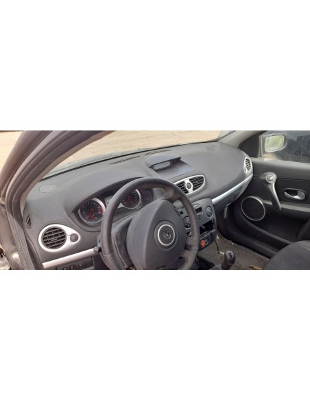 SALPICADERO RENAULT CLIO III - 270537