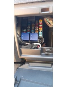 CAJA RELES / FUSIBLES RENAULT MEGANE III BERLINA 5P - 270673