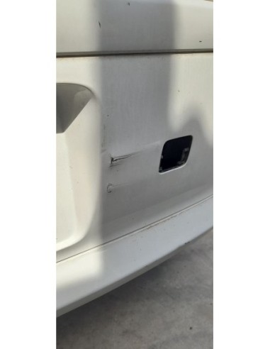 PARAGOLPES TRASERO BMW SERIE 1 BERLINA...