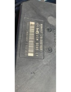 CAJA RELES / FUSIBLES RENAULT MEGANE III BERLINA 5P - 270739 2