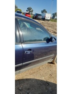 PUERTA DELANTERA DERECHA VOLKSWAGEN PASSAT BERLINA (3B2)...