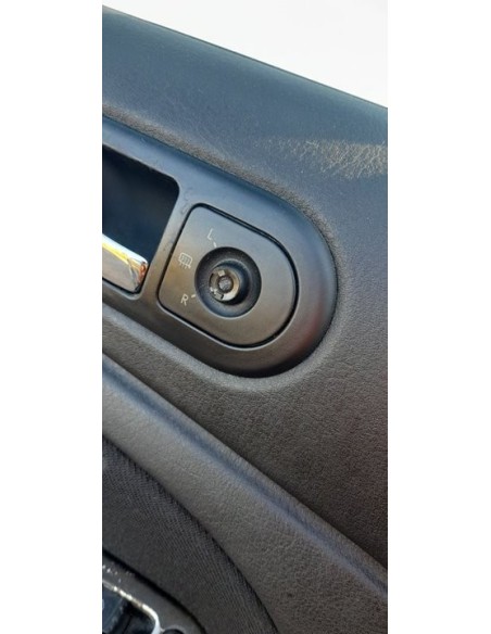 RETROVISOR DERECHO VOLKSWAGEN PASSAT BERLINA (3B2) - 271026