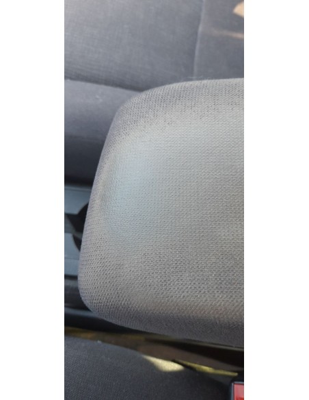 APOYABRAZOS CENTRAL TOYOTA COROLLA (E12) - 271113