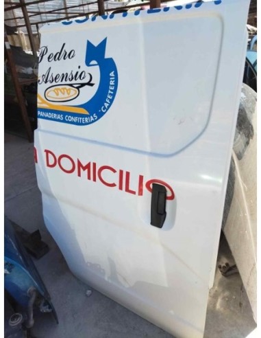 PUERTA LATERAL CORREDERA IZQUIERDA NISSAN NV200...